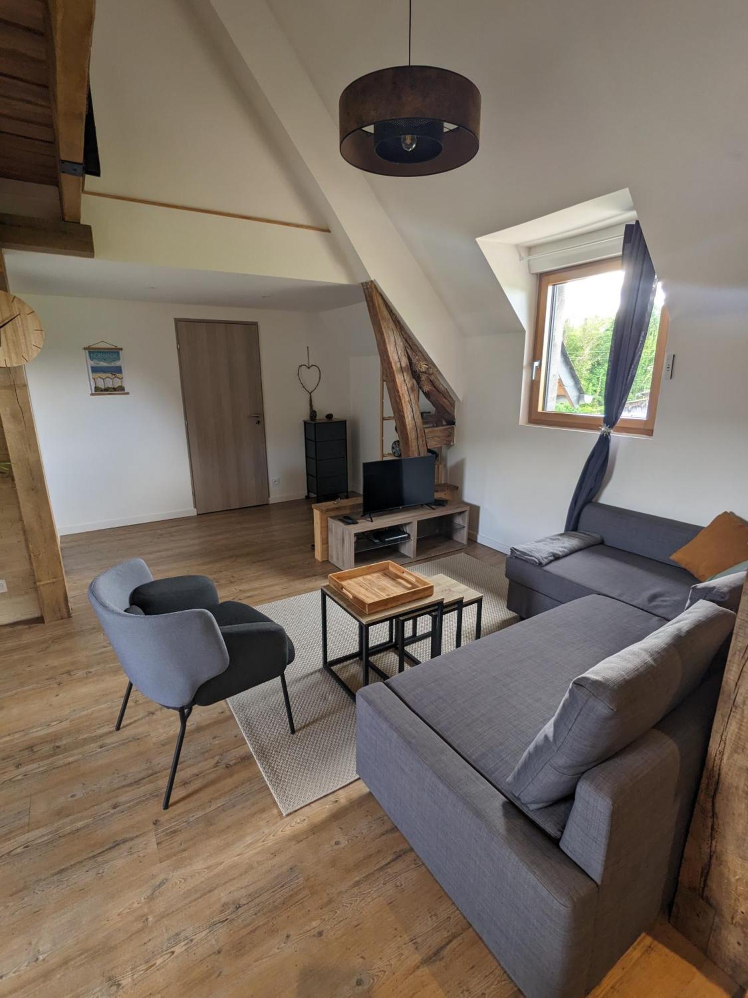 Au Calme Entre Terre Et Mer. Proche Honfleur Apartment Barneville-la-Bertrand